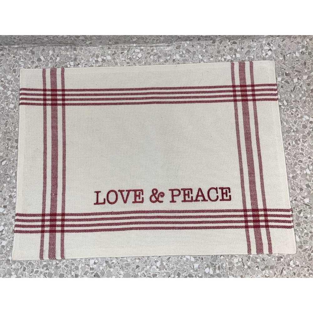 St Nicholas Square Christmas Placemats Red White Lot of 4 Unique Sayings Cotton - Picture 11 of 14